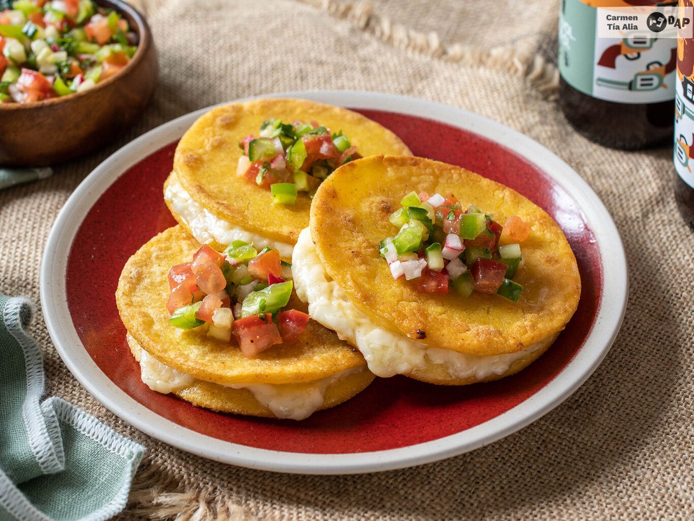 Tortilla con quesillo y mortad
